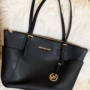 Black MK purse & wallet